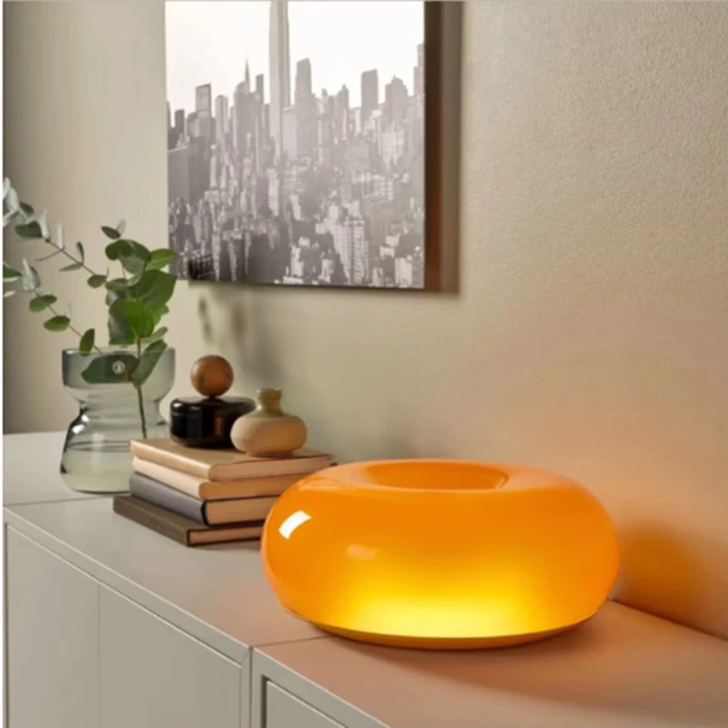 مصباح طاولة LED إبداعي بتصميم  - مراجعة Light Switch وسعره